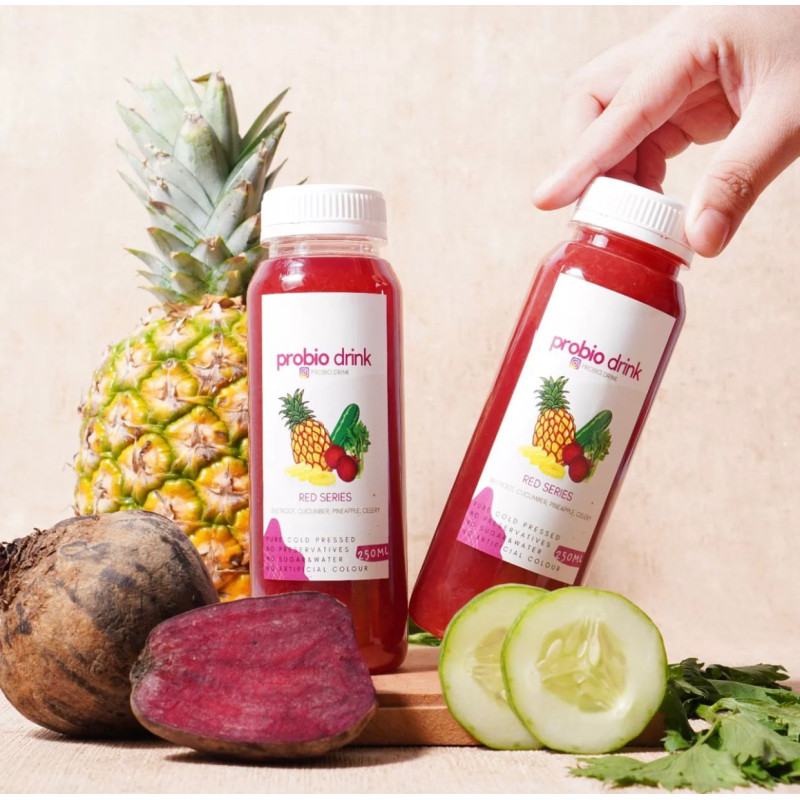 Red serries cold pressed juice