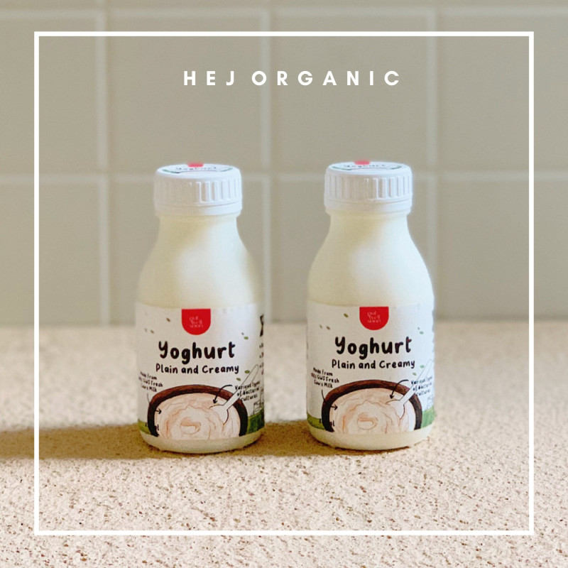 Plain yoghurt by gutwellsoon